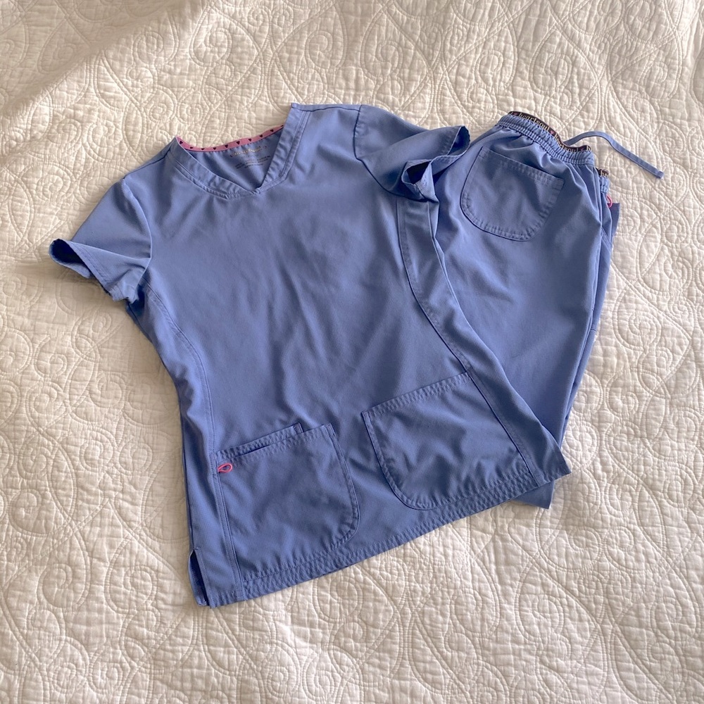 HeartSoul Scrub Set